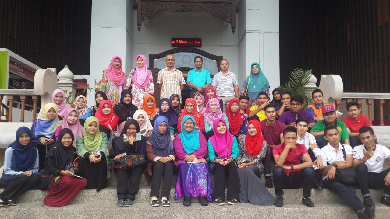 Daisyinn Budget Hotel Kuala Terengganu Kampong Gong Badak Exterior foto